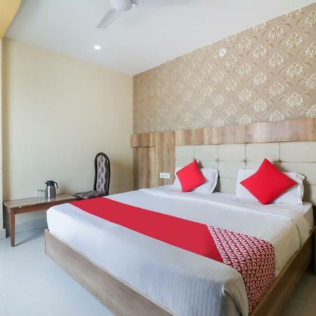 Oyo 48974 Hotel Shweta Residency Varanasi Dış mekan fotoğraf