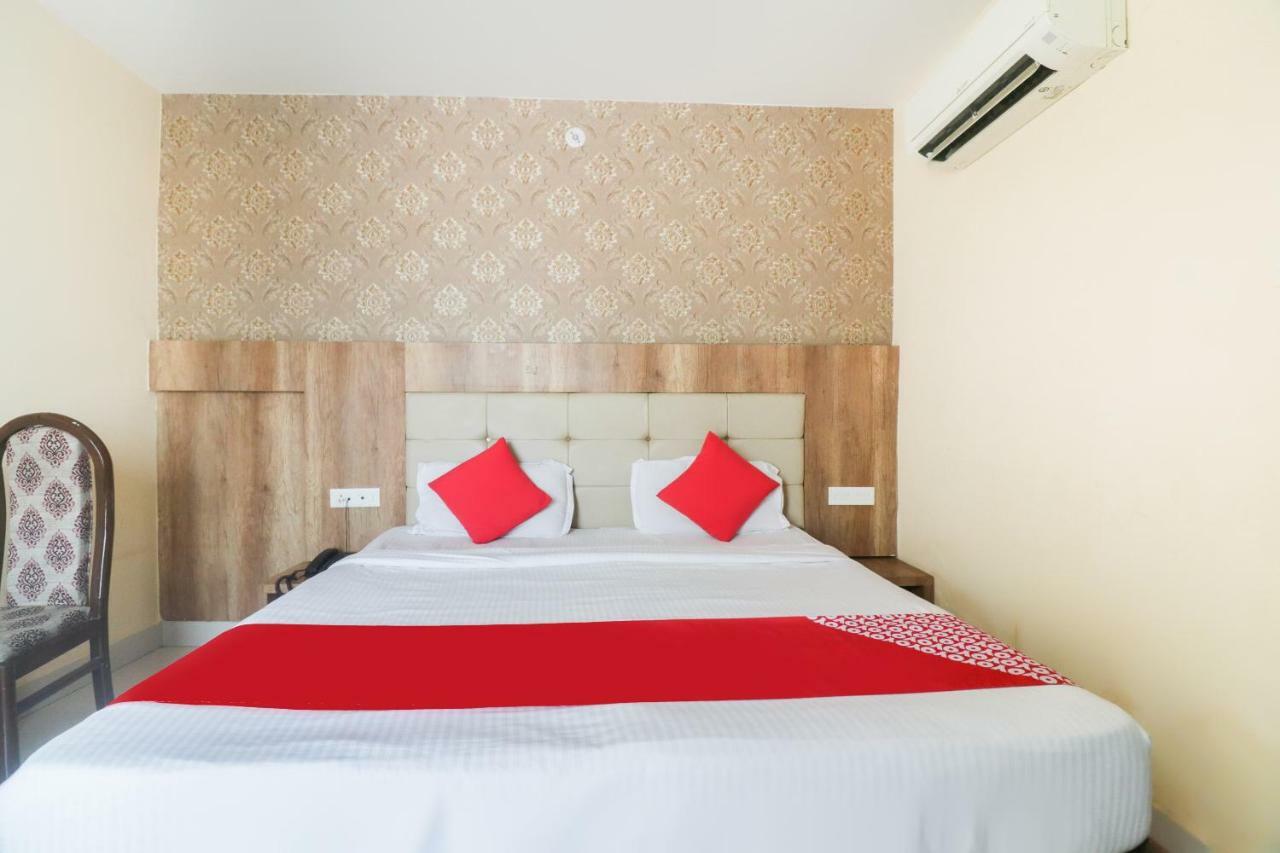 Oyo 48974 Hotel Shweta Residency Varanasi Dış mekan fotoğraf